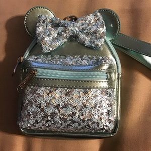 Arendelle Aqua Wristlet